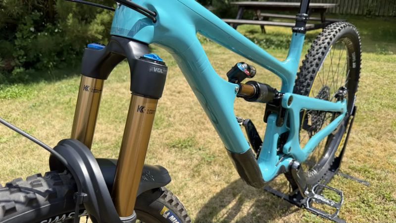 Yeti SB 150 C-SERIES- minimálně jeté, top stav, mnoho upgradeů