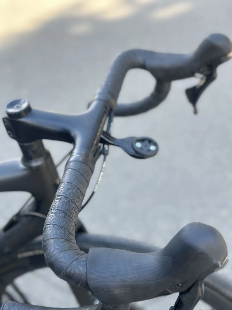Specialized Aethos 2022 vel 56, černá barva, vlastní stavba