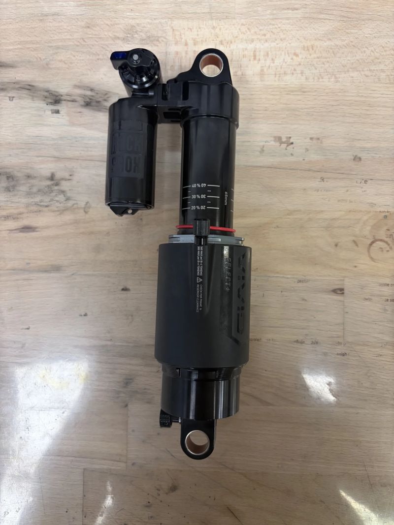 Rock Shox Vivid Select +