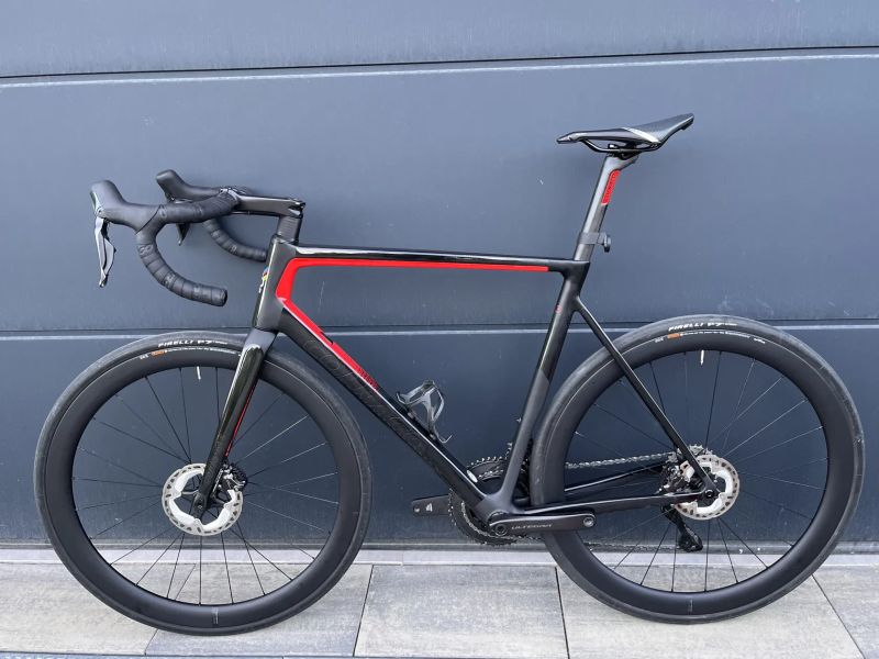 Colnago V3