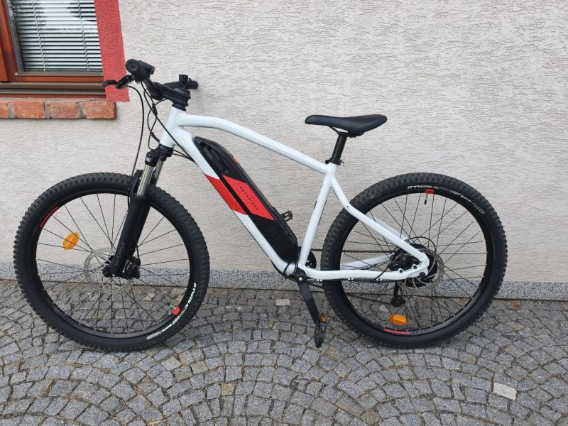 Rockrider 27,5 E-ST, vel.M v záruce