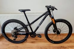 Kubikes 24S Trail Air Black