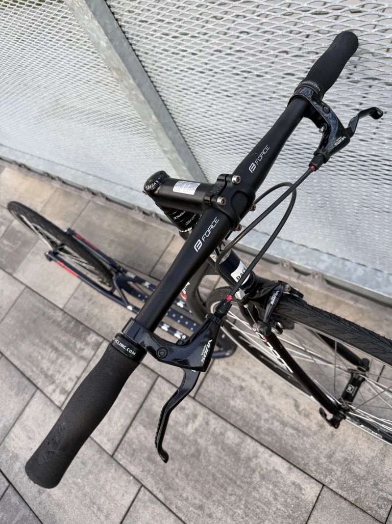 Kostka Race - Václav Pechr 28" / 20" ( PC: 17.990kč )
