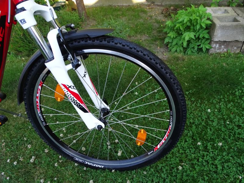 Rock Machine kola 26" Rám 16"