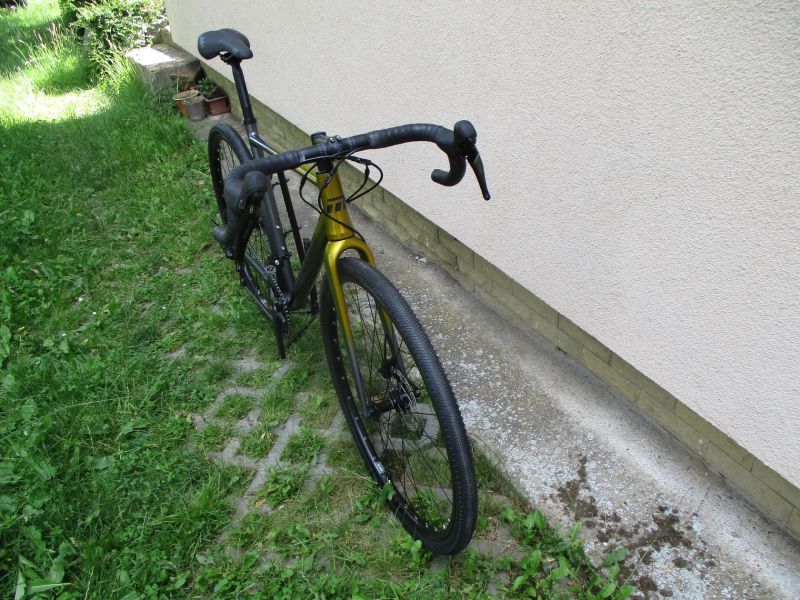 Nový gravel Maxbike Onyx vel. L, Shimano GRX400, hydraulické brzdy, pevné osy, celokarbon vidlice