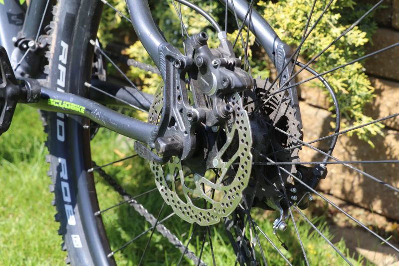 Scud MTB 15“, 3x9 SHIMANO, kola 27,5“