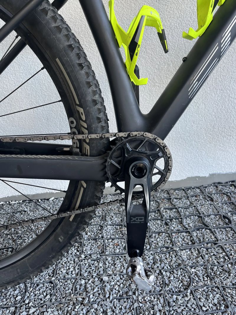 Scott SCALE 940
