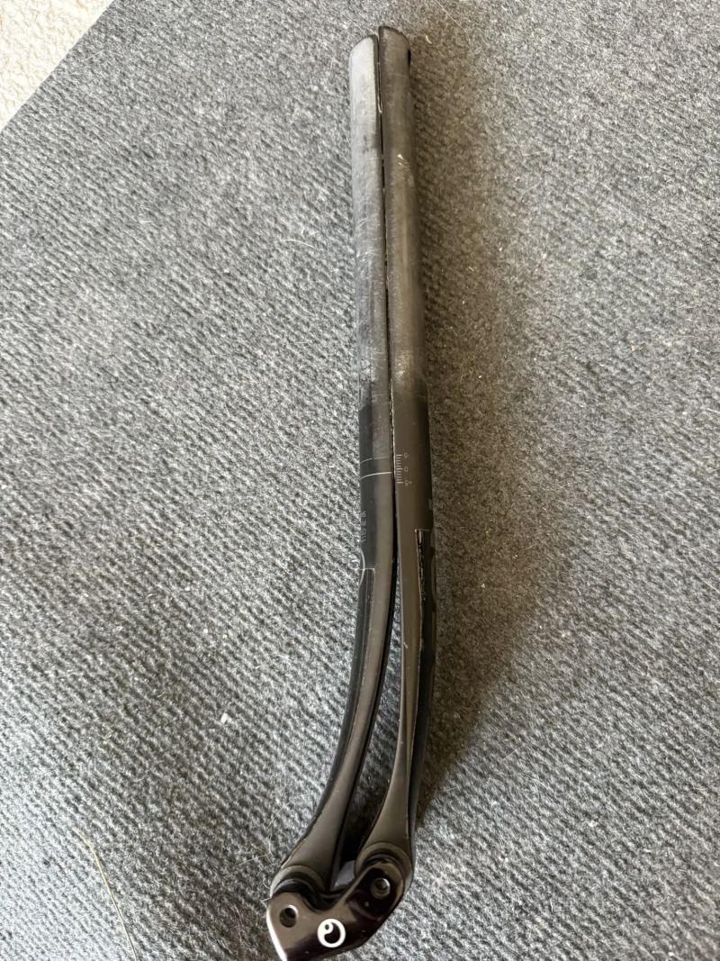 Ergon CF3 Pro Carbon VCLS sedlovka