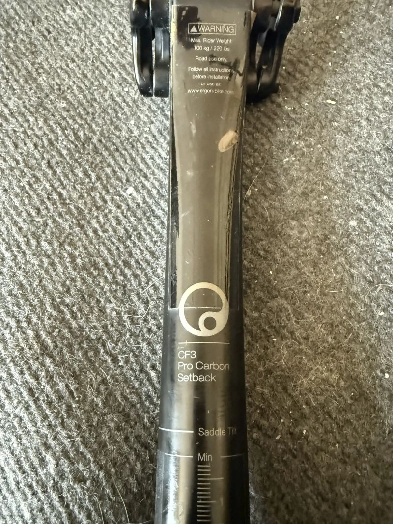 Ergon CF3 Pro Carbon VCLS sedlovka