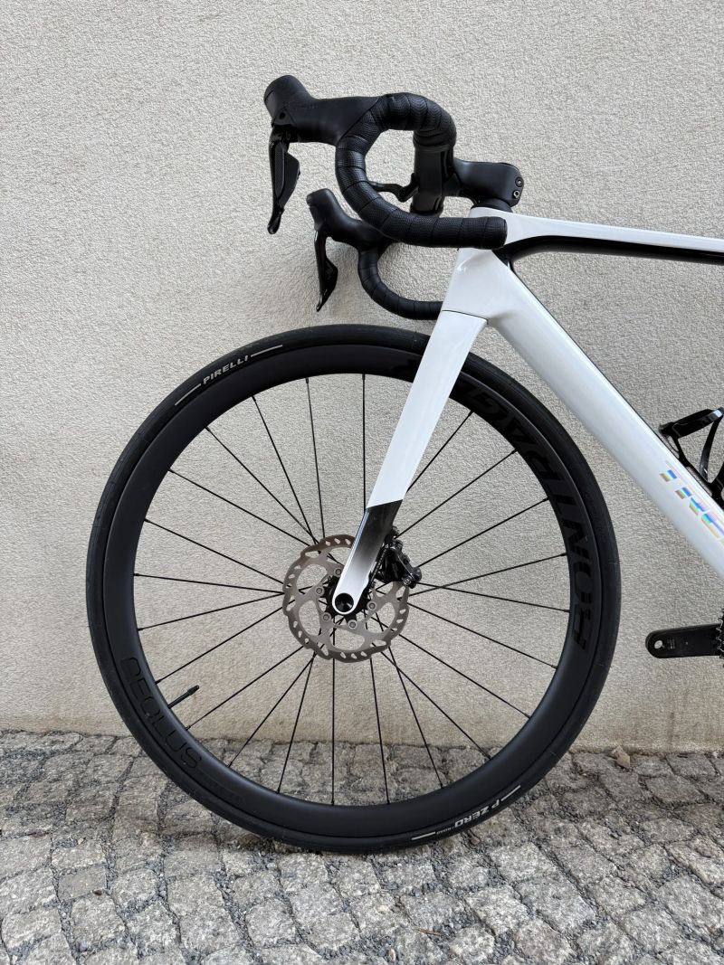 Trek Madone SL 6 Gen 8