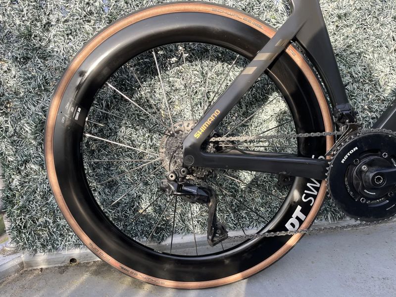 Canyon Aeroad CFR Disc Shimano Dura-Ace Di2