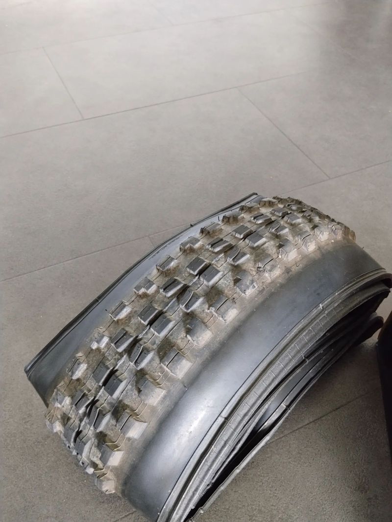 Plast Maxxis Minion DHF 29x3.00" WT EXO 3C MaxxTerra + packeta Zdarma