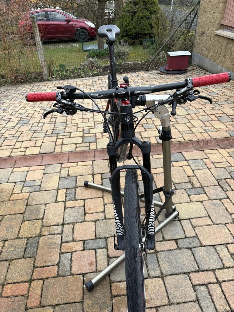 Trek Top Fuel 9.7