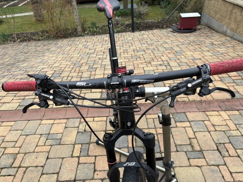 Trek Top Fuel 9.7