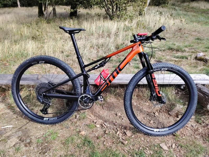 BMC Fourstroke 01 ONE, flashfire
