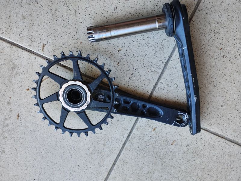E*thirteen Helix 175mm, 3mm offset, 32z