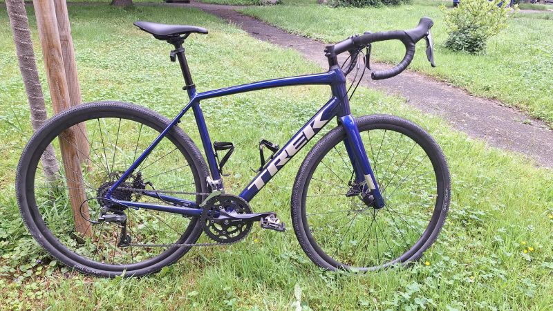 Trek Domane AL 2 Gen 3 Hex Blue 2023 vel.56