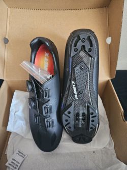 PlanetX 365X Fully Loaded Carbon MTB