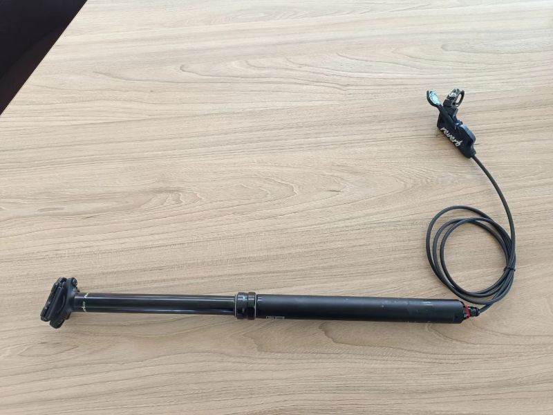 Rock Shox REVERB (zdvih 200 mm)