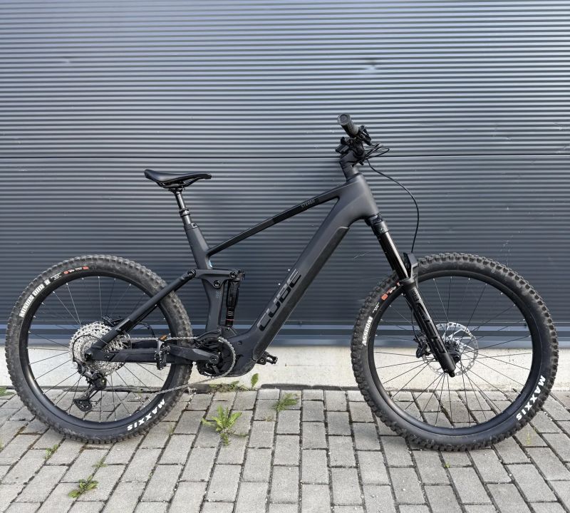 Cube stereo hybrid 160 HPC SLX 750 (300 km )