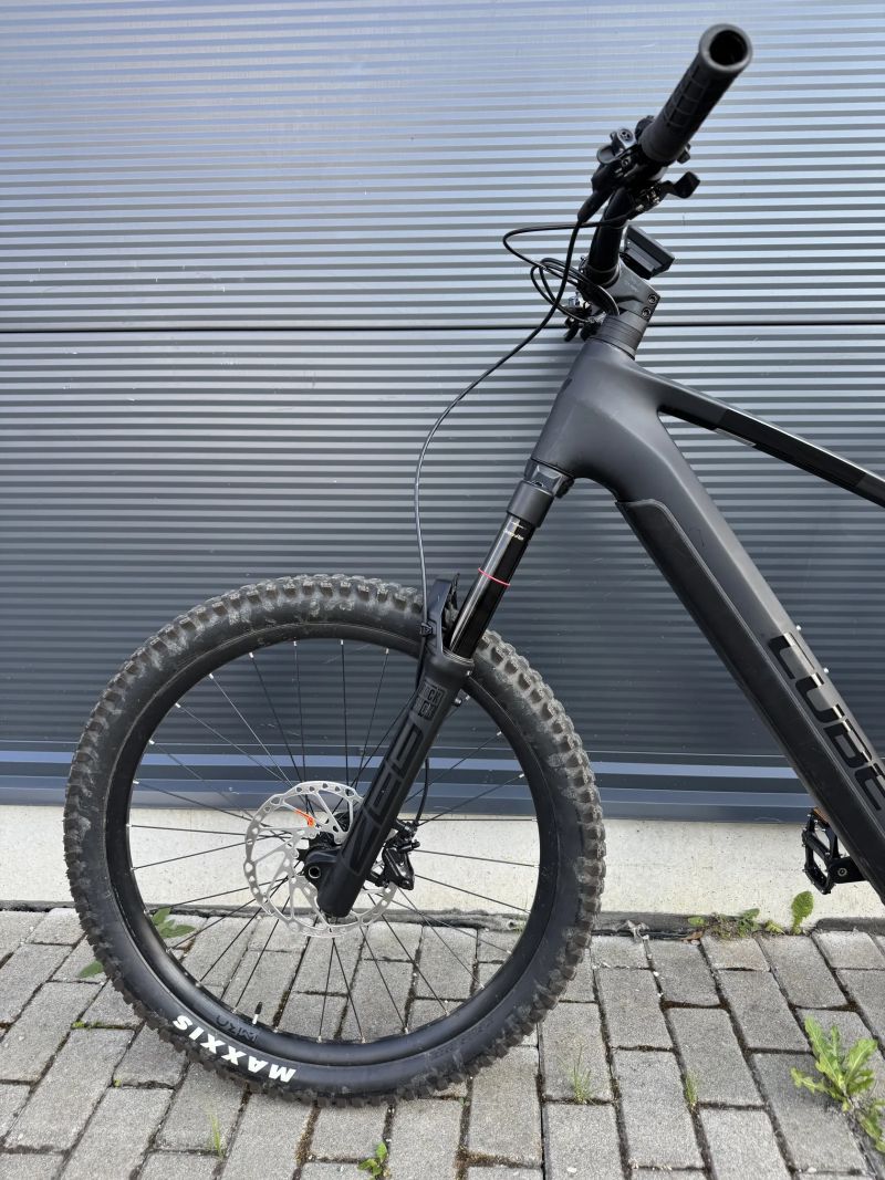 Cube stereo hybrid 160 HPC SLX 750 (300 km )