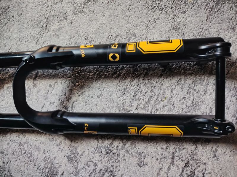 Ohlins RXF38 Air m.2 180mm