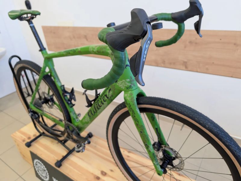 Wilier Jena D-Klein edition GRX di2 - karbonová kola