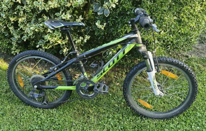 Scott Scale Junior 20´
