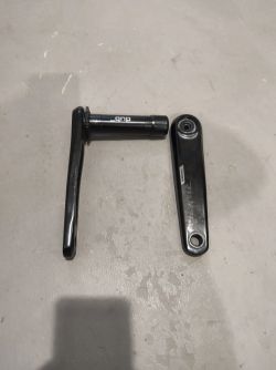 kliky Sram Rival DUB Wide s délkou 172,5 mm 