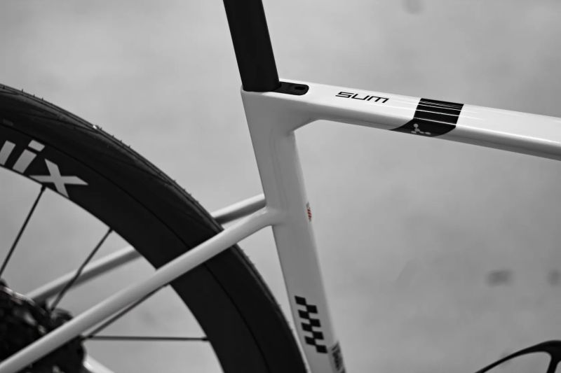 Argon 18 SUM, Sram Force AXS Etap 2x12 + Powermeter, Carbonix