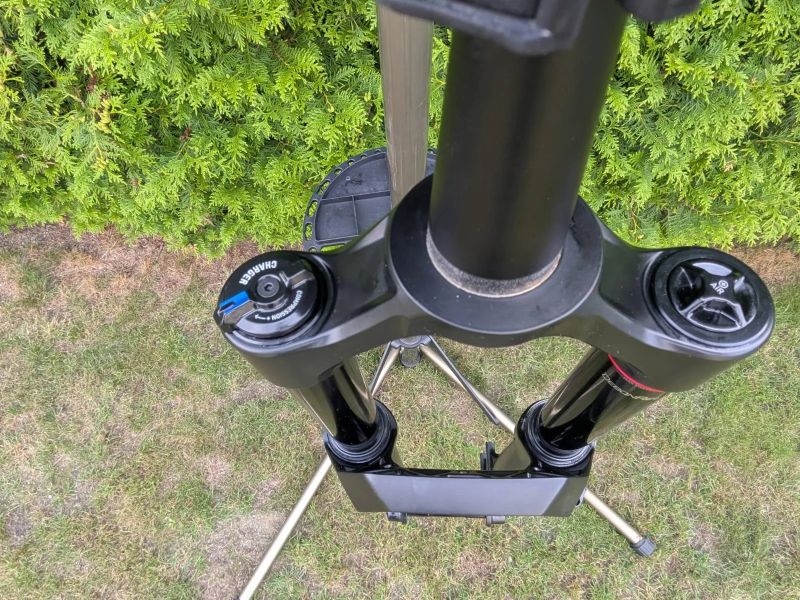 RockShox ZEB Select (model 2023+) – 170 mm (ÚPLNĚ NOVÁ)