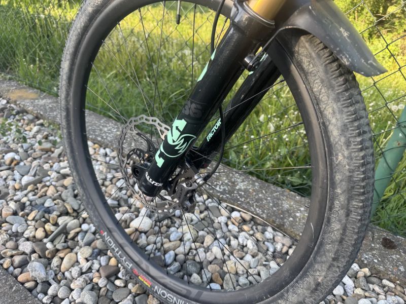 Specialized Turbo LEVO SL PRO CARBON