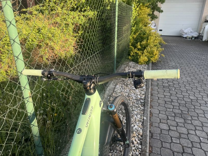 Specialized Turbo LEVO SL PRO CARBON