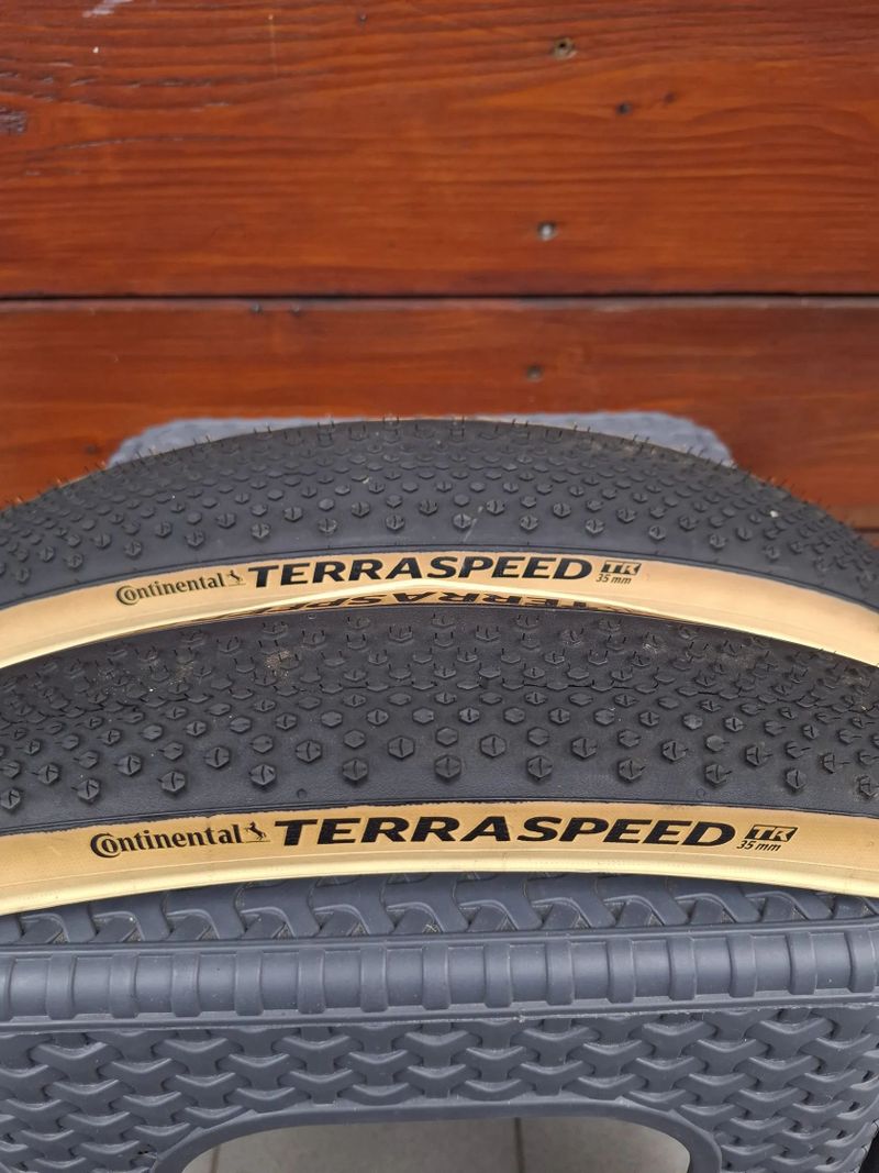 Continental Terra Speed (35-622) – stav nových