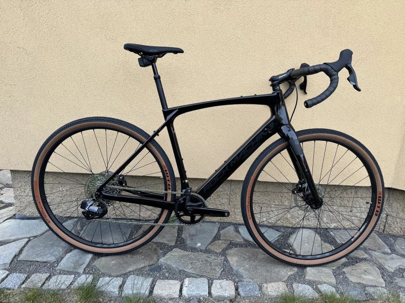 Rock Machine Gravelride CRB 900 AXS