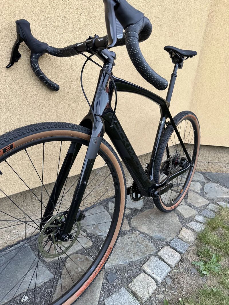 Rock Machine Gravelride CRB 900 AXS