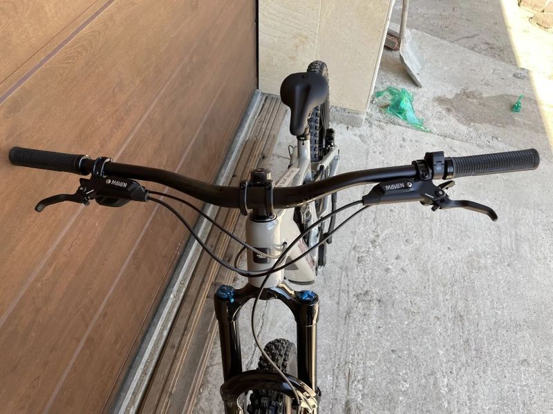 Santa Cruz VALA C90