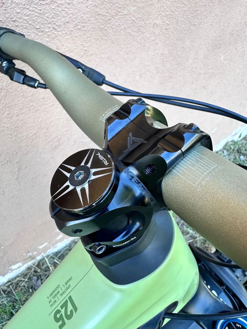 Canyon Spectral 125 CF9, vel. L