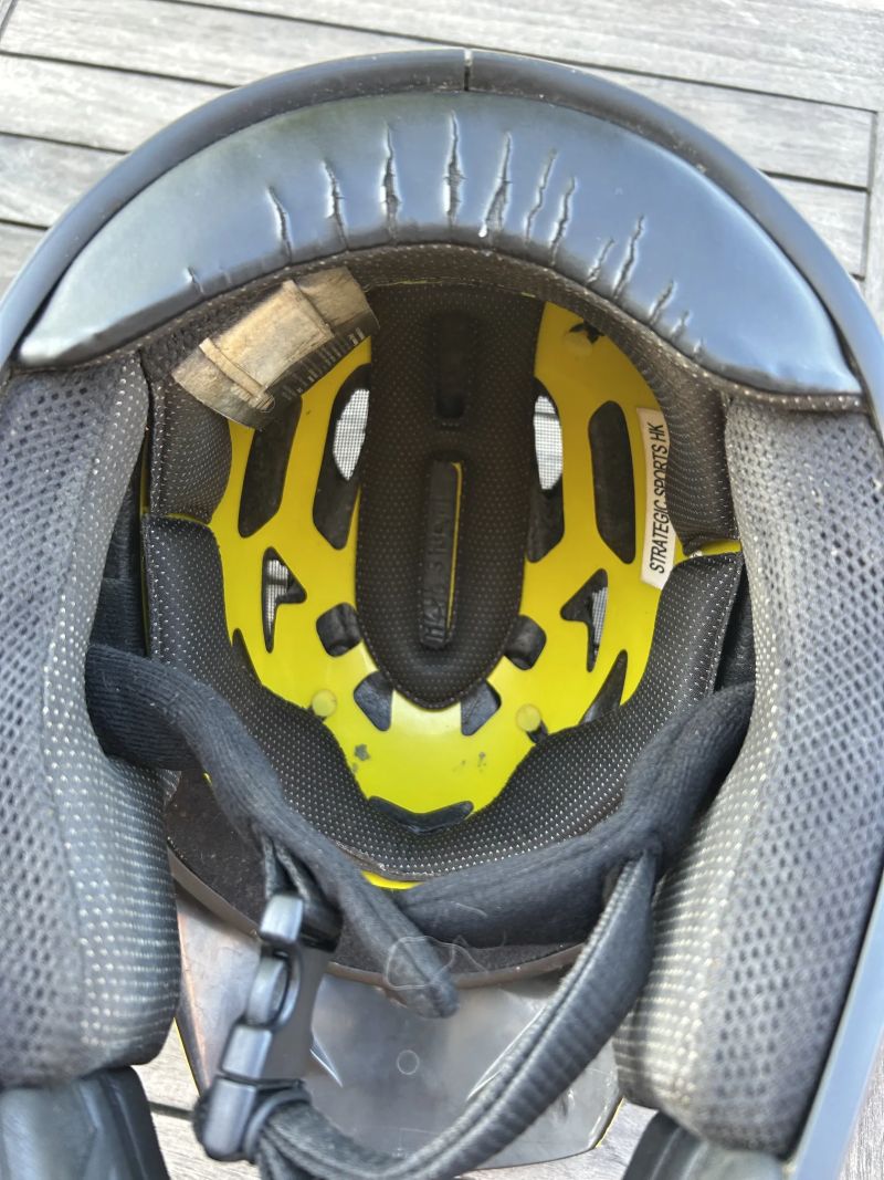 integrálka DEMON Podium MIPS vel. S 55-56cm