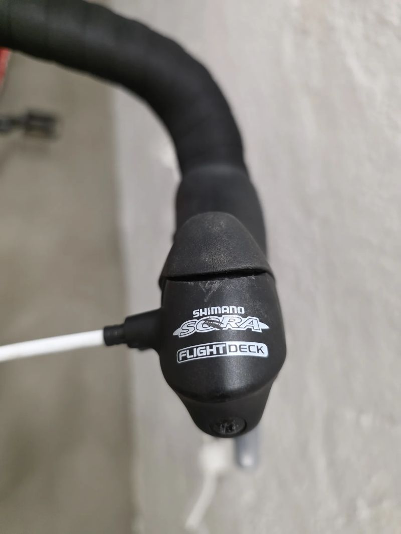 Gravel kolo velikosti M