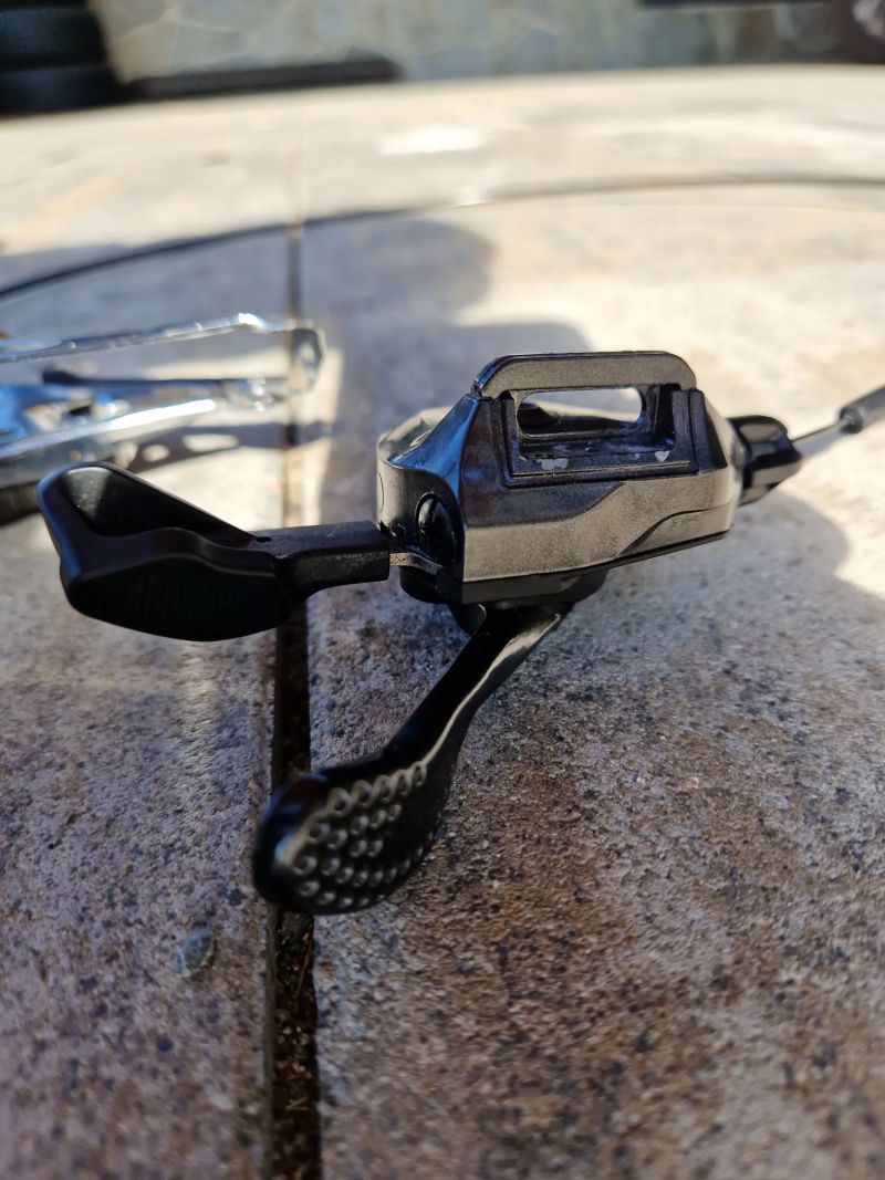 Shimano slx 2s přední