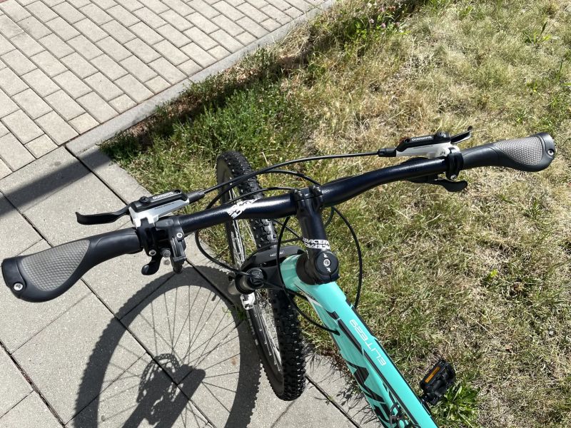 27.5" dámské horské kolo MRX Ekoma Lady rám 16" jak nové