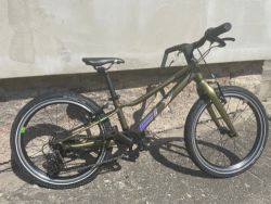 Superior Fly 20 Olive/Chrome