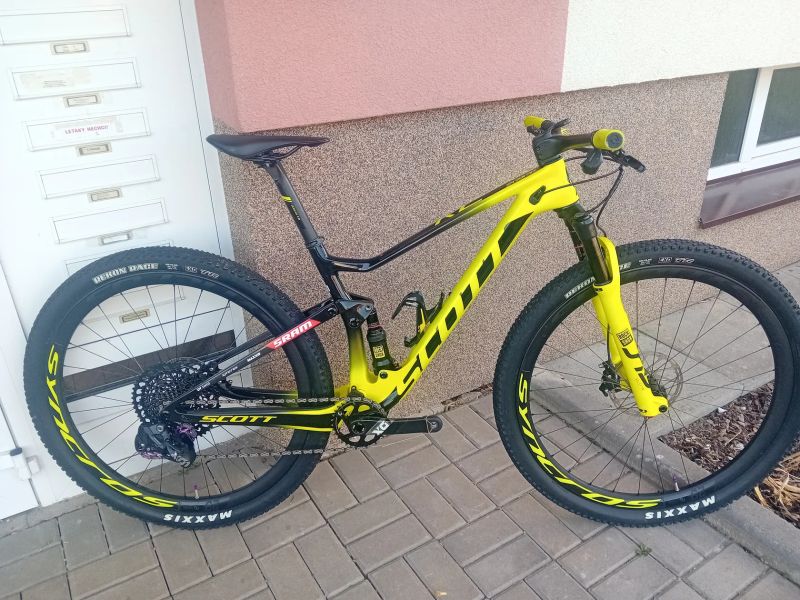 Scott Spark World Cup 900 RC model 2020