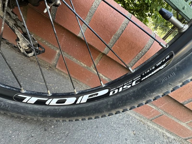 Prodám dětské/juniorské závodní horské kolo RB 24”, 1x10 převodů