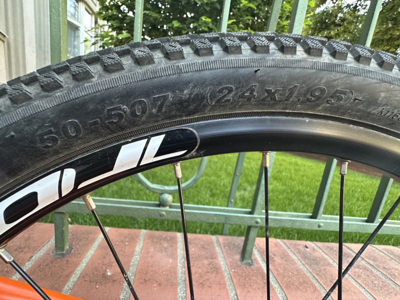 Prodám dětské/juniorské závodní horské kolo RB 24”, 1x10 převodů
