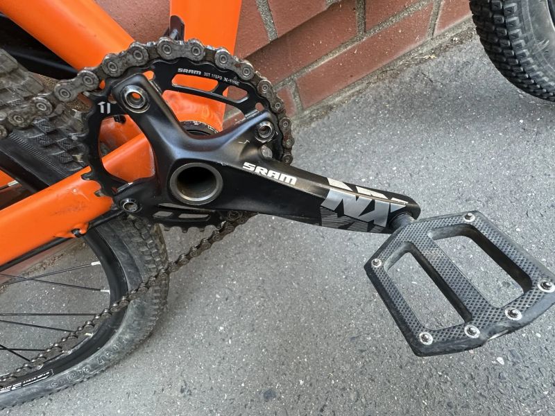 Prodám dětské/juniorské závodní horské kolo RB 24”, 1x10 převodů