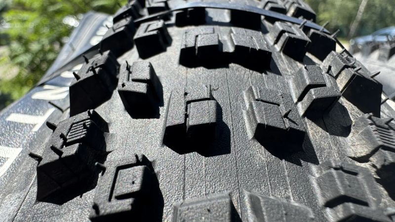 Plášť Specialized Ground Control T5 29'