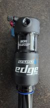 Tlumič SR Suntour Edge-Evo