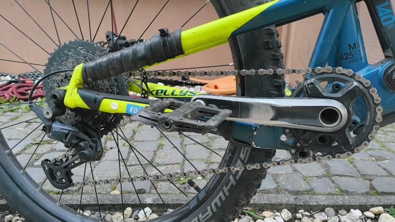 Kellys Thorx 30 | Shimano SLX, RockShox podvozek